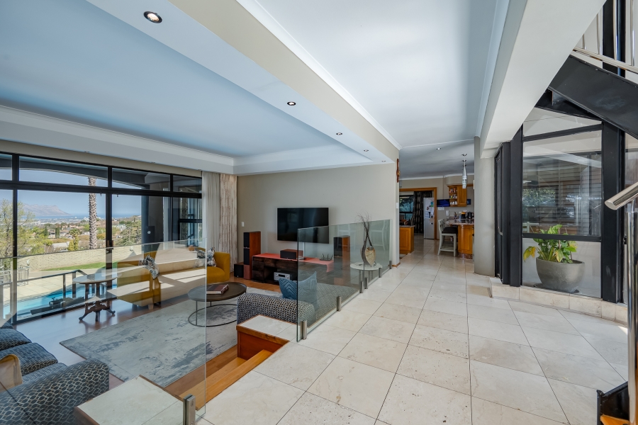4 Bedroom Property for Sale in La Concorde Western Cape